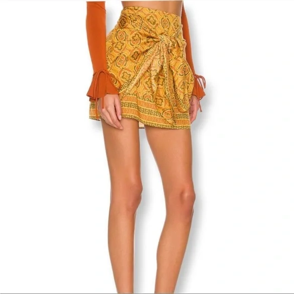 NWOT Free People REVOLVE Imogen Sarong Mini Skirt in Turmeric Made in India - Picture 8 of 10